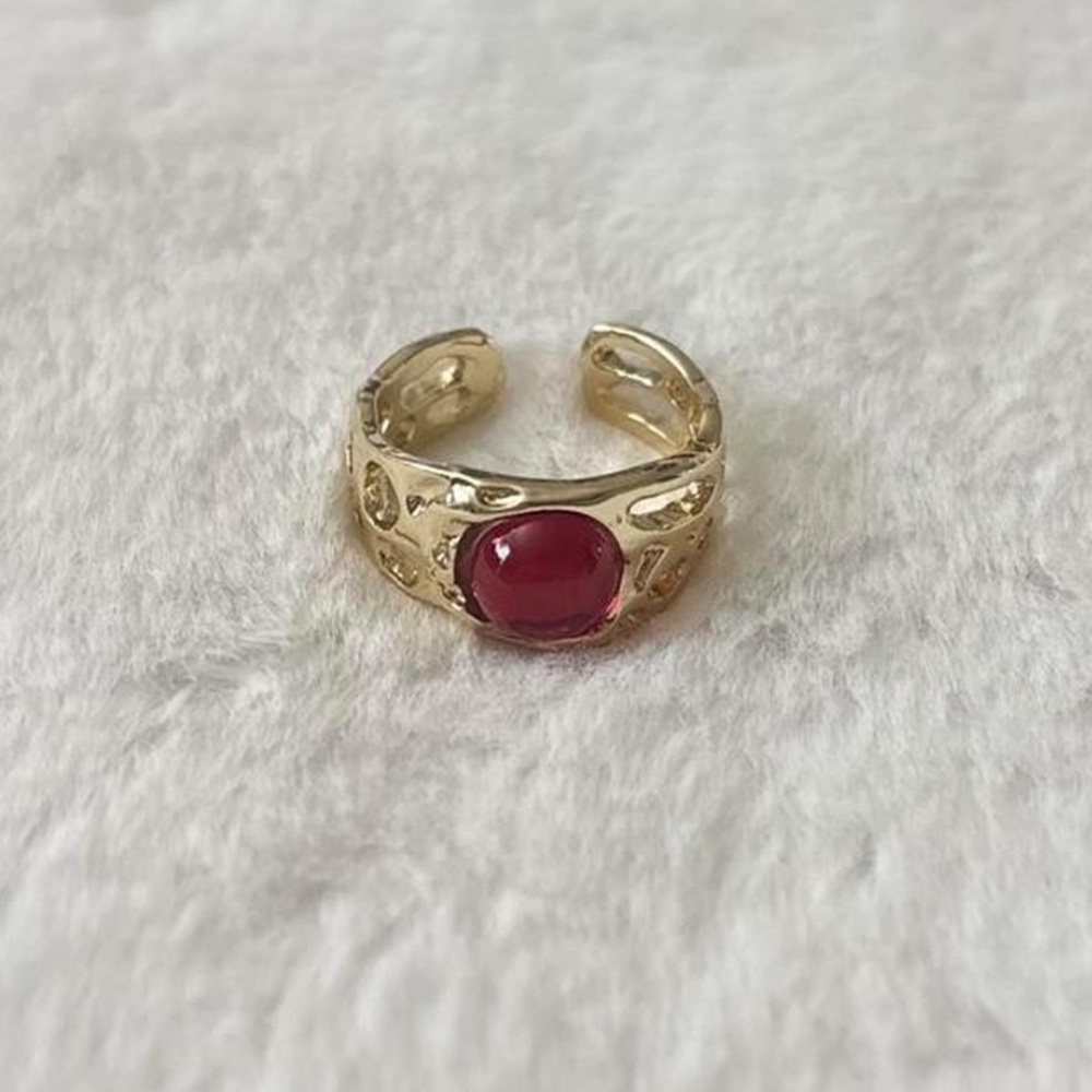 5/$15 🩷 MUST BUNDLE Gold Open Band Ring with Deep Red Cabochon - Picture 5 of 6